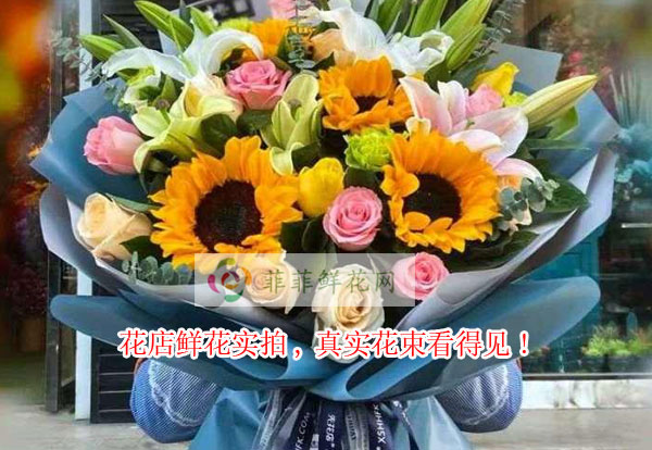 深圳龙华区花店鲜花实拍,深圳龙华区真实花束看得见!