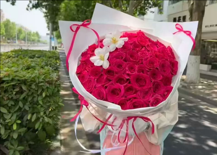 深圳龙华区花店